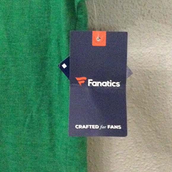 Fanactics green tee sz XL - Picture 5 of 5